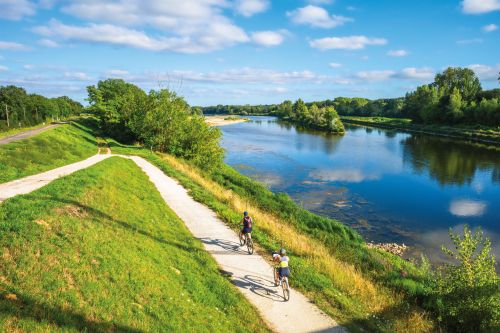 Photos du Voyage VENET : Douceur et charme au fil de la Loire à vélo ( Du 17 au 20 Mai 2025 )