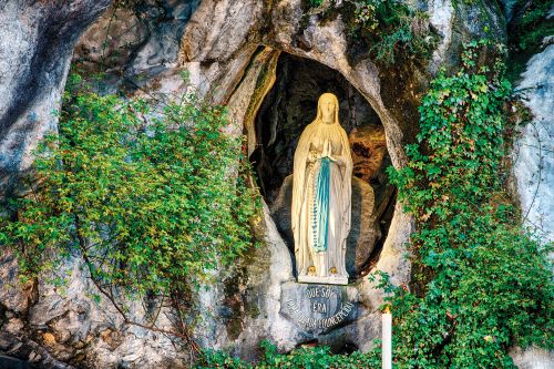 Photos du Voyage VENET : Lourdes et ses trésors ( Du 7 au 11 Juin )